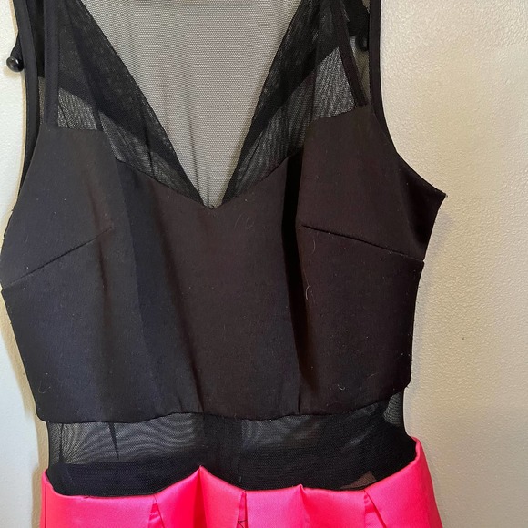 IN San Francisco Cocktail Social Dress Size 1 - Picture 3 of 7